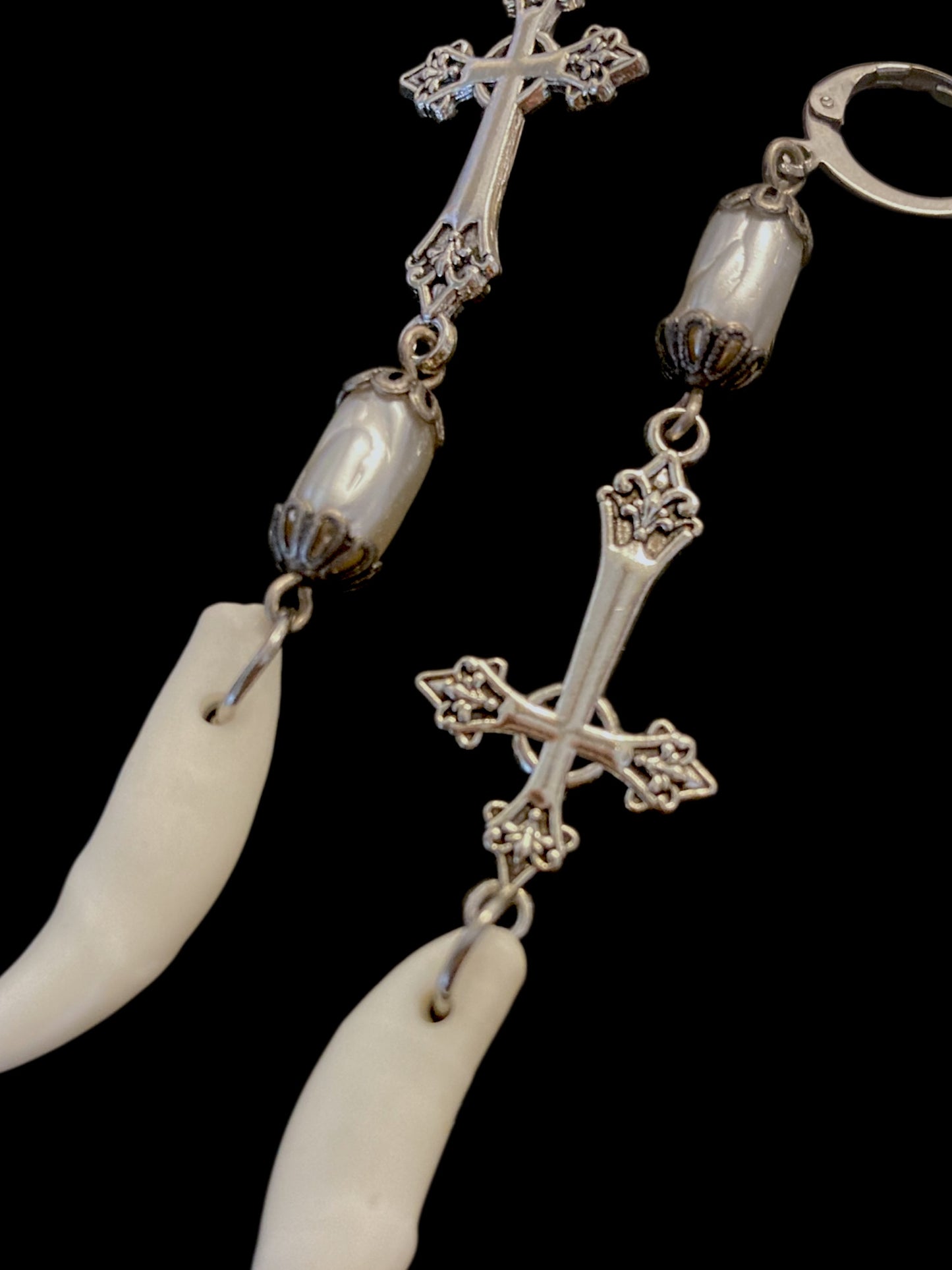 Void Pearl earrings
