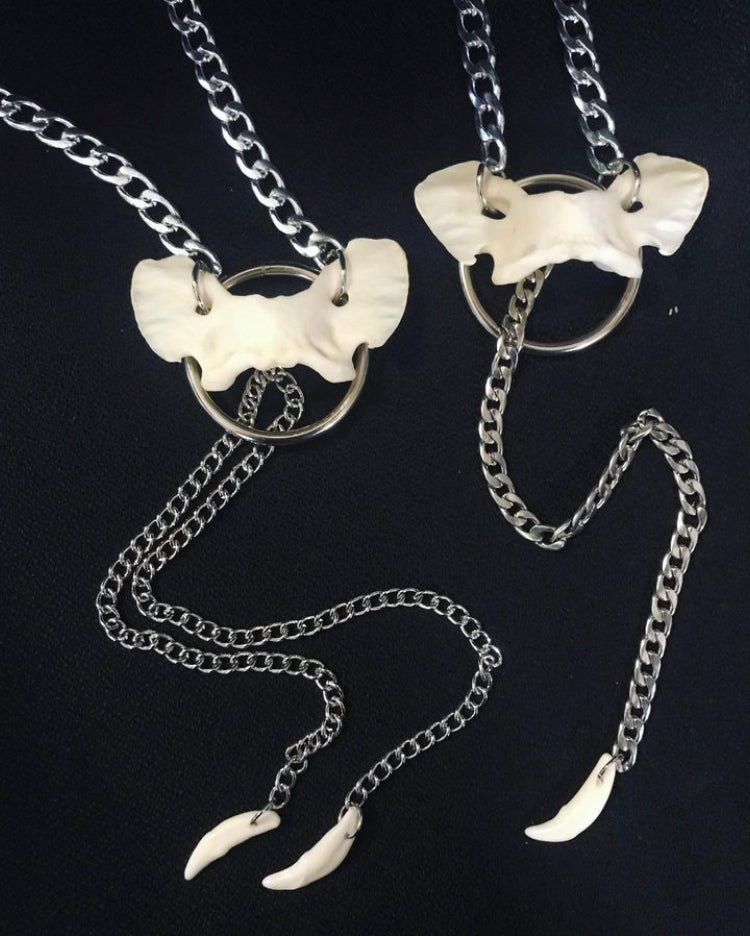 Atlas Vertebrae Lariat