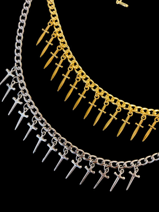 13 daggers choker