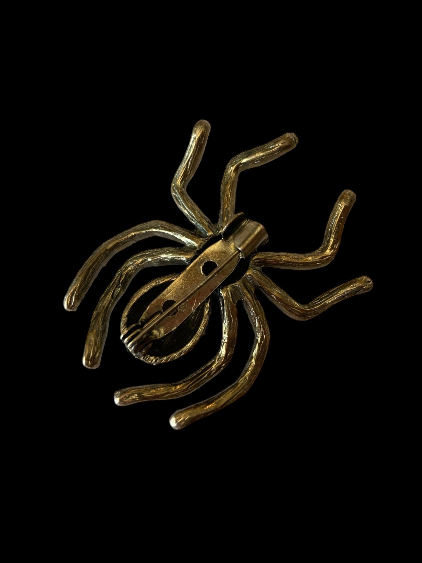 Spider brooch