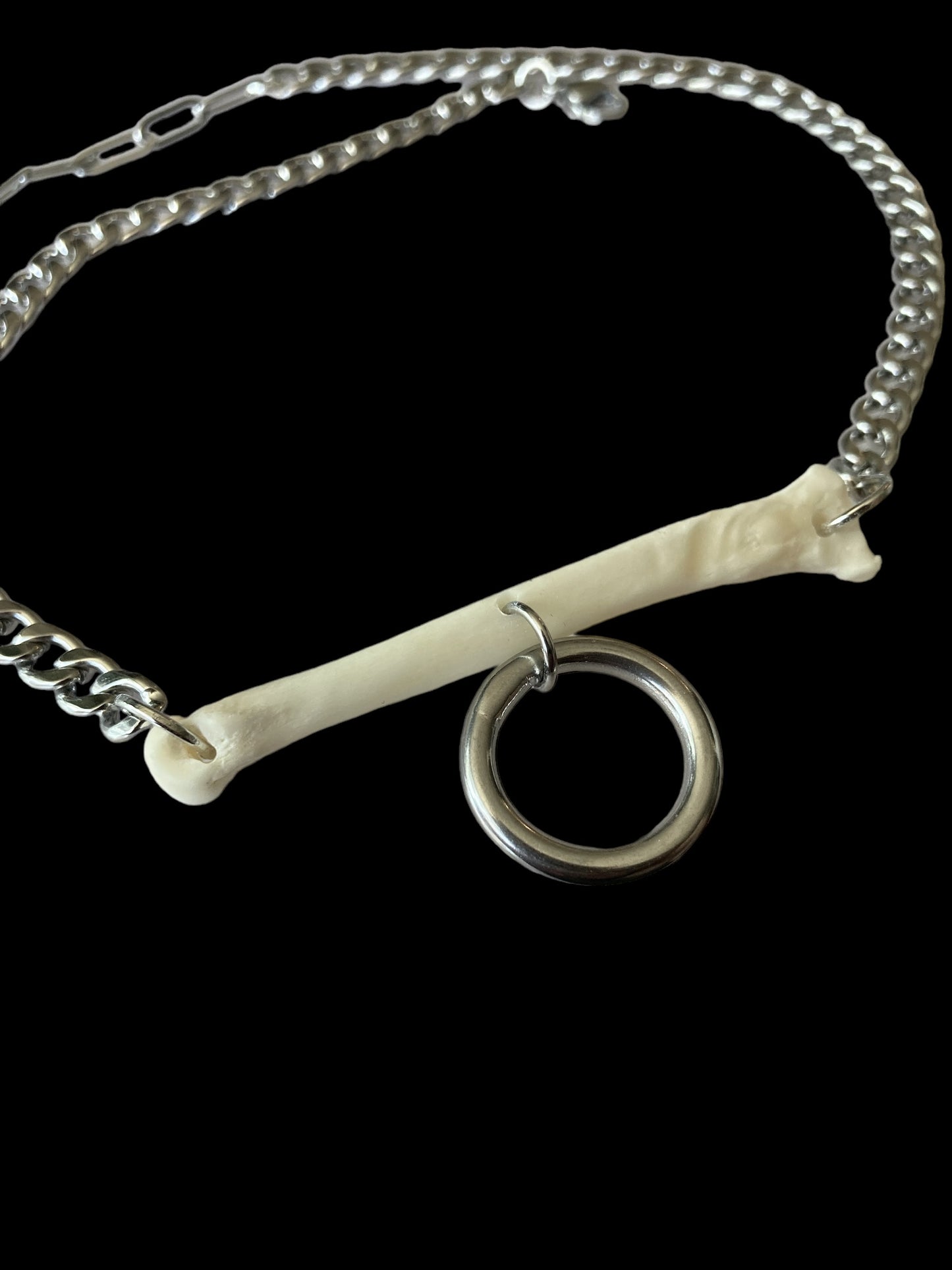 Coyote o-ring choker