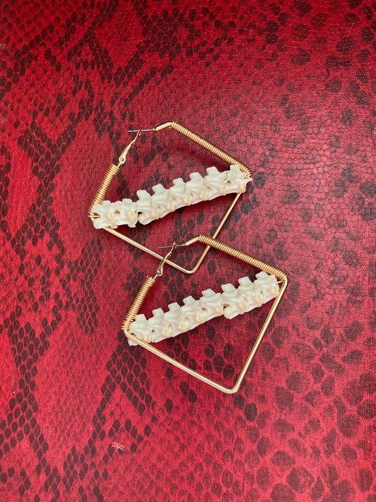 Square gold/gold hoops