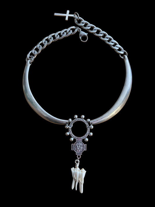 Tooth Crucifier Collar