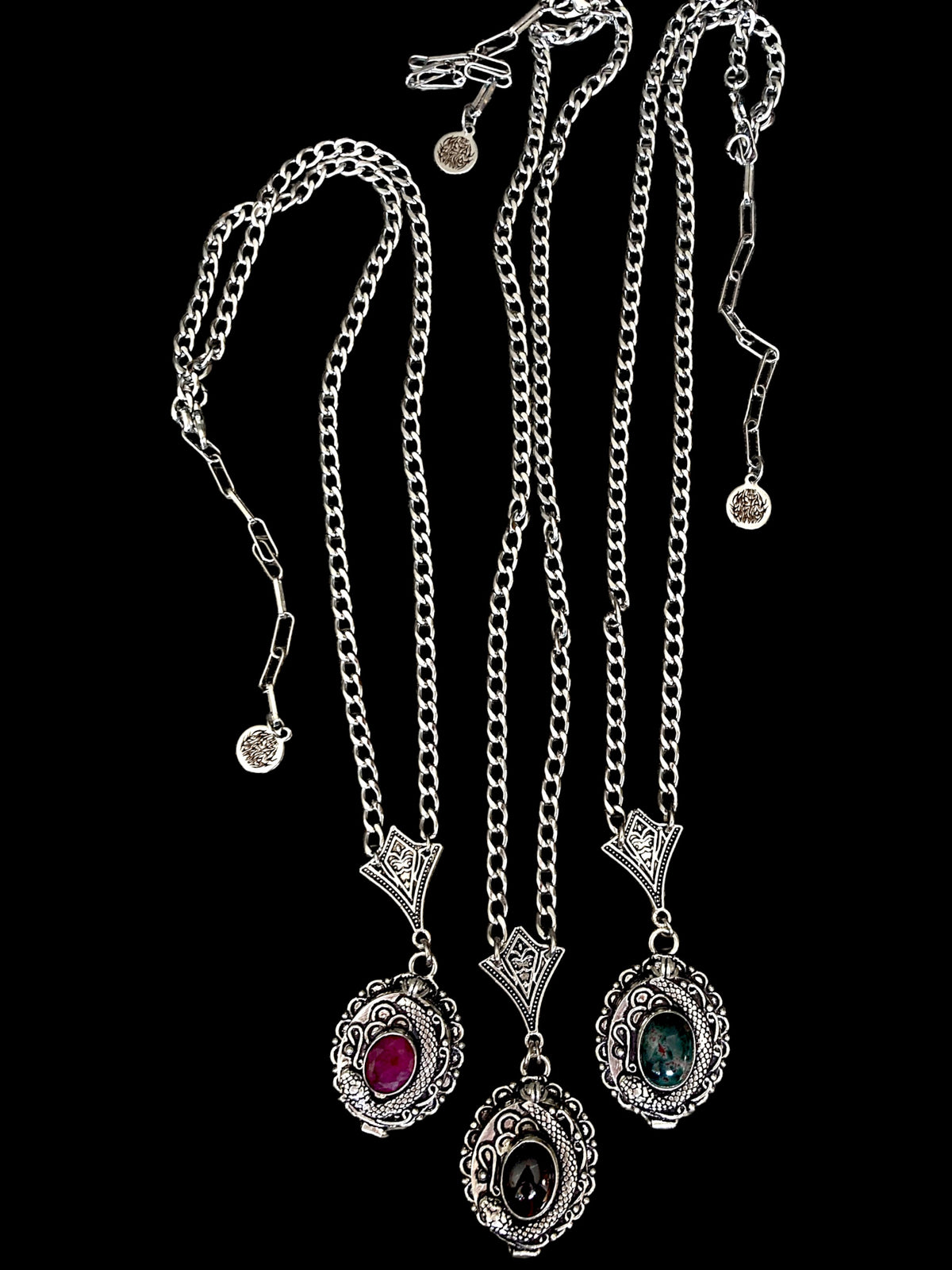 Serpent locket