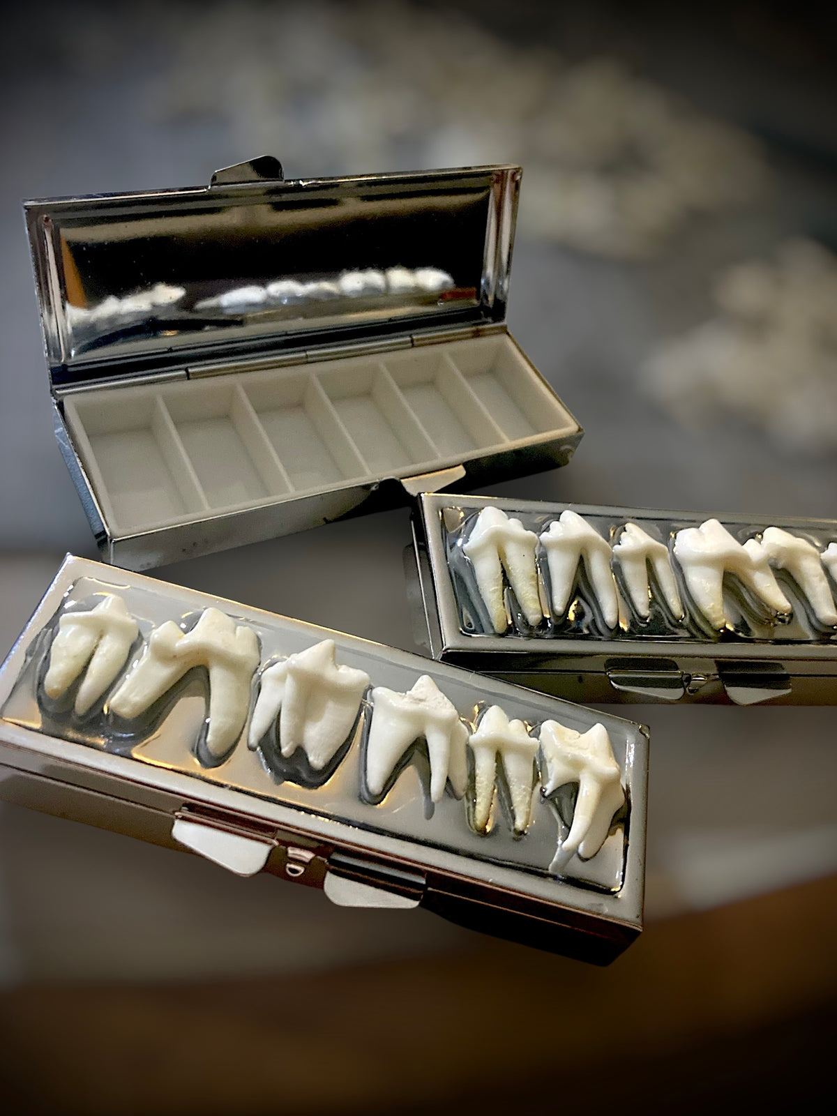 Tooth pill stasher