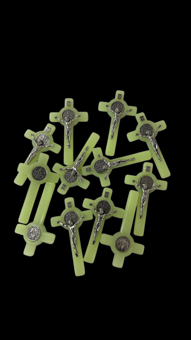 Cruci clips