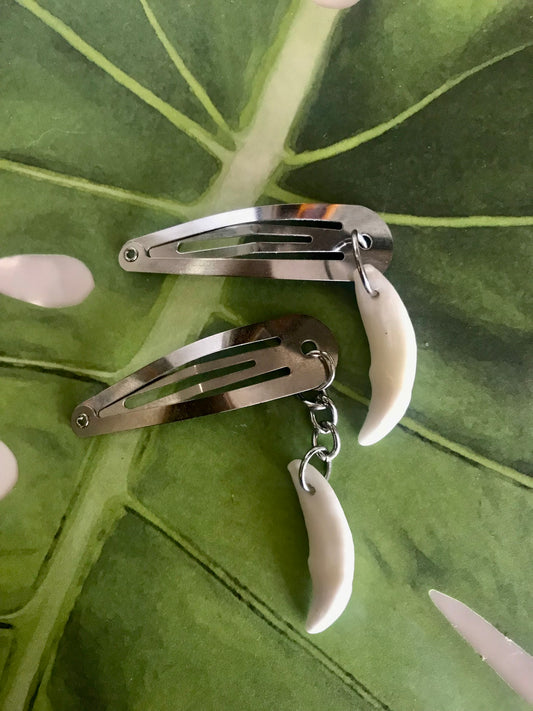 Coyote Tooth Clips
